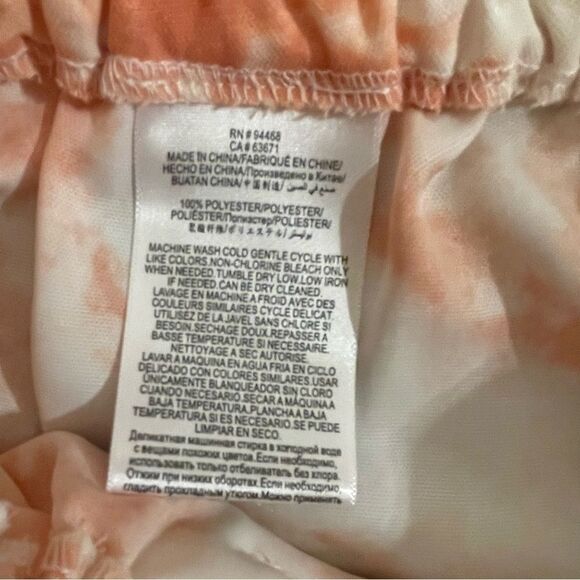 NWT BCBGeneration Tie-Dye ​​Paper Bag Shorts Pink and White TIE DYE Size Medium - Picture 9 of 13